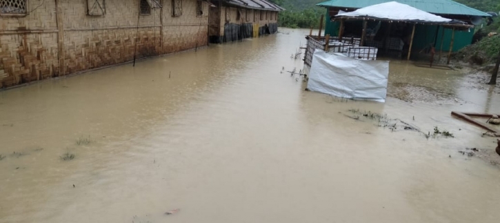 Heavy rain paralyses Cox’s Bazar