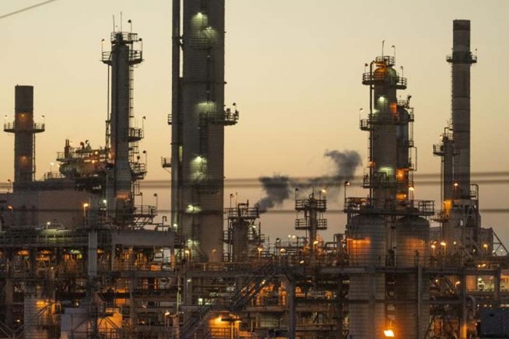 Oil prices rise on Israel-Iran conflict fears, US storm