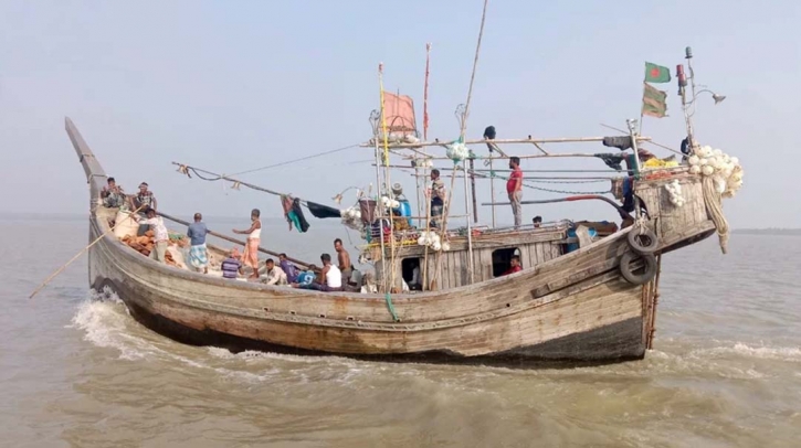 Bangladeshi fisherman killed in firing from Myanmar; 2 injured