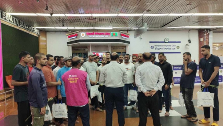 Remaining 26 pardoned Bangladeshis return from UAE