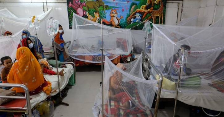 Two die of dengue; 299 hospitalized in 24hrs