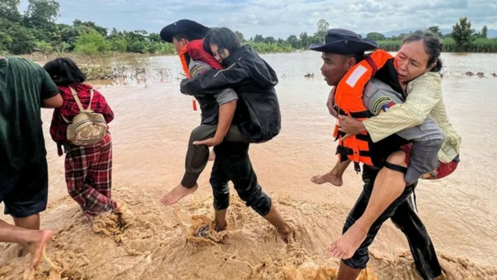 Floods and mudslides kill more than 200 in Myanmar