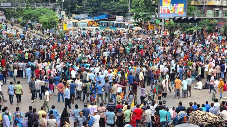 Hindus stage protest in Shahbagh, demand justice for temple attacks