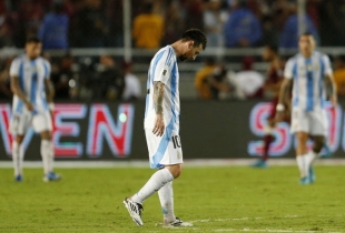 Venezuela hold Argentina to 1-1 draw on Messi’s return