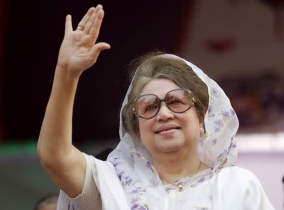 Khaleda Zia set to free from suit trap