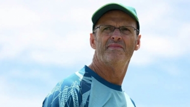 Pakistan coach Kirsten resigns before Australia tour