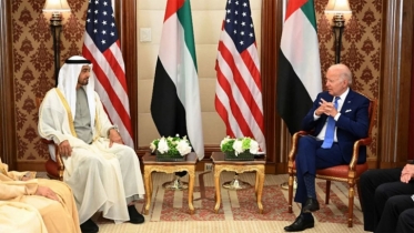 UAE leader seeks to deepen strategic ties in US visit during Mideast crisis