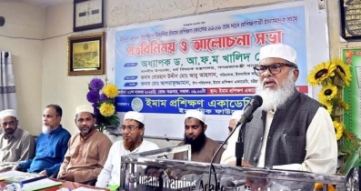 Khalid urges Imams and imamate to be self-reliant