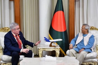 Bangladesh keen to work with Orbis to expand eye care services: Prof Yunus