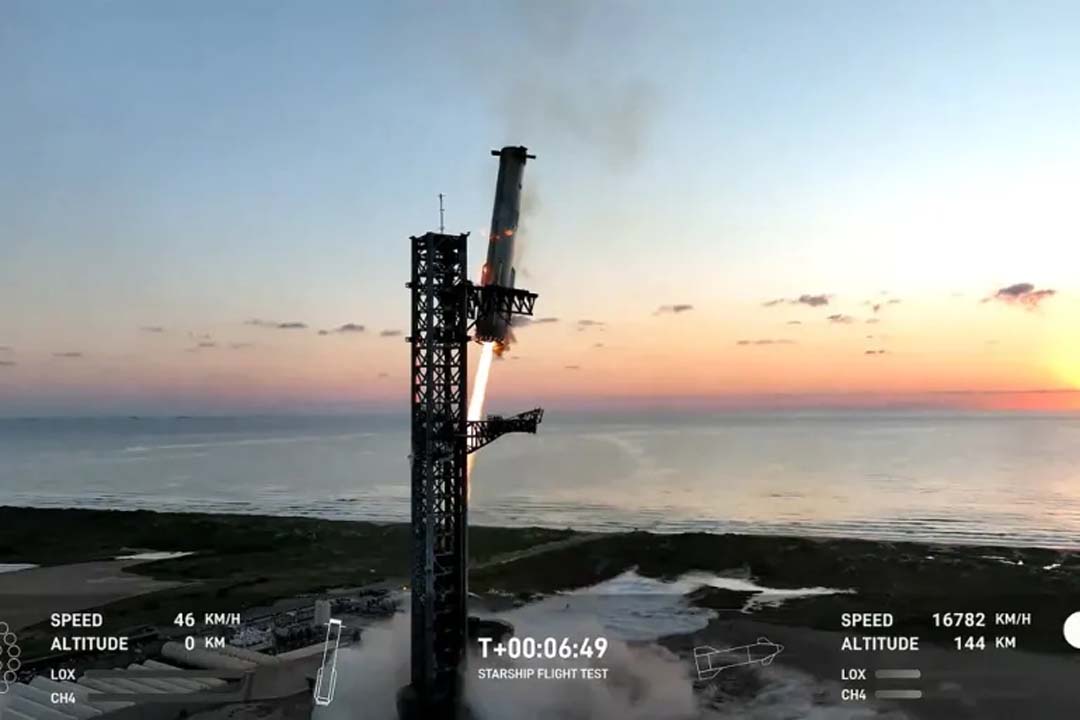 SpaceX ‘catches’ giant Starship rocket booster in fifth flight test